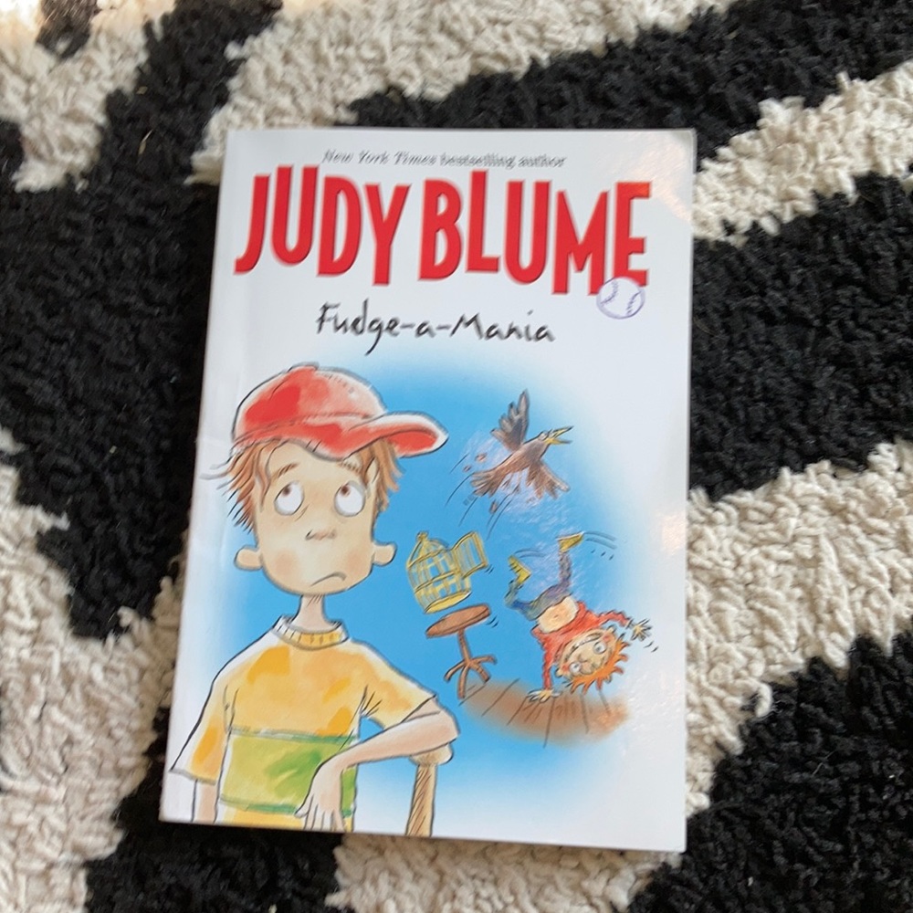 Judy Blume Fudge-A-Mania book